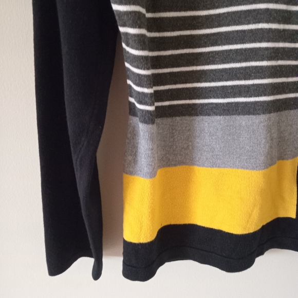 Black and Yellow Colorblock Sweater - Picture 2 of 4